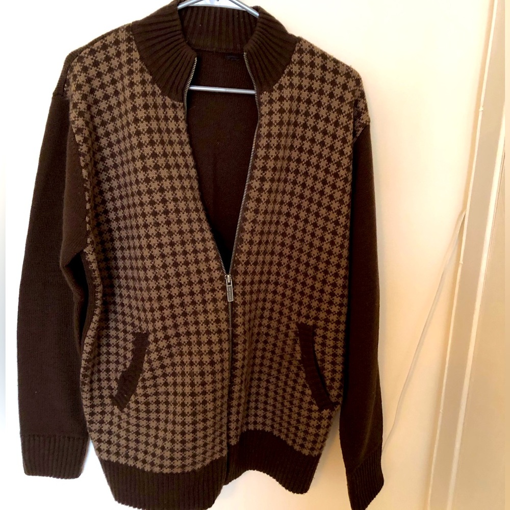 4 for 15$ Brown plaid Zip up